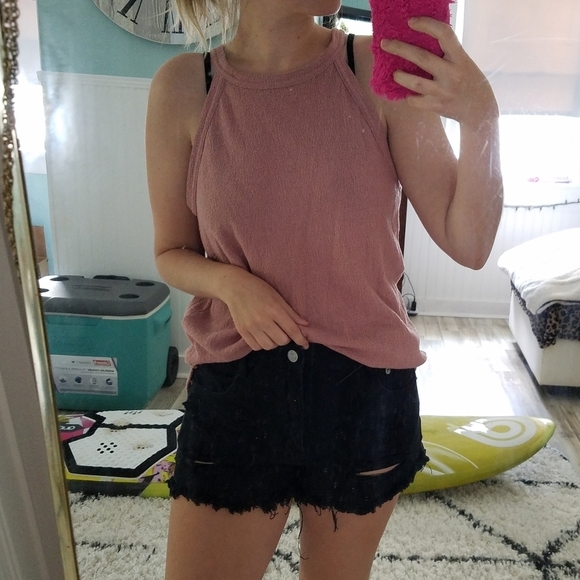 Forever 21 Jet black distressed shorts - Picture 3 of 4